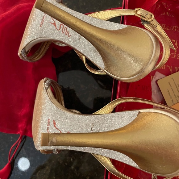 Rene Caovilla - Picture 7 of 14